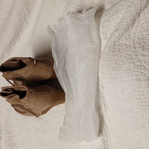 MK Women's Lace up platform Ankle Boots - Picture 8 of 10